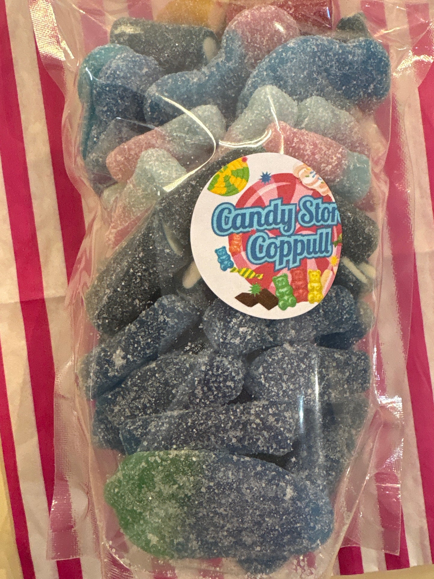 Medium size fizzy sweet pouch