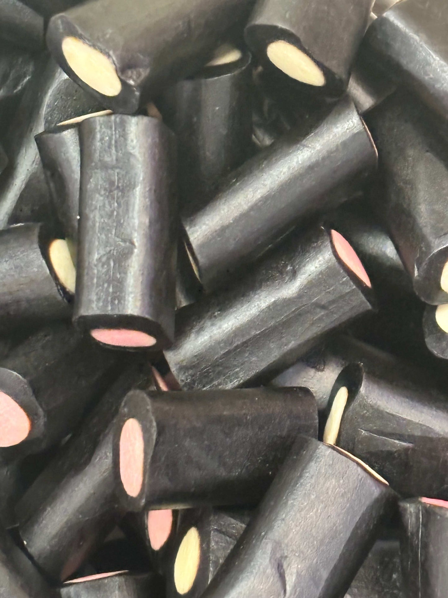Kingsway Liquorice Cream Rock - candy store coppull