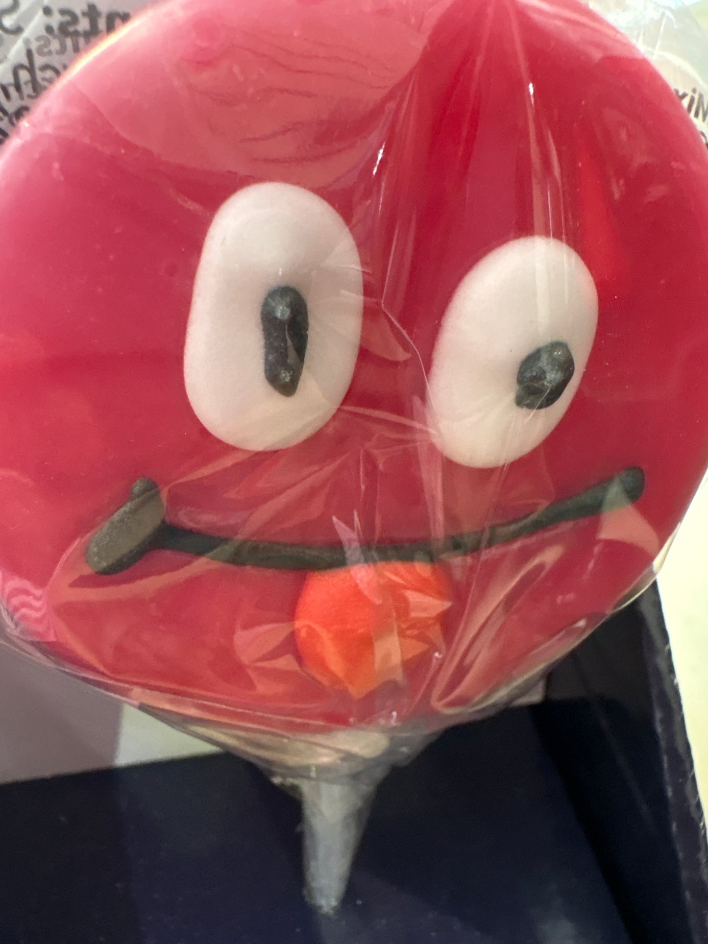 Smiley pops fruit flavoured lollipops (pink)