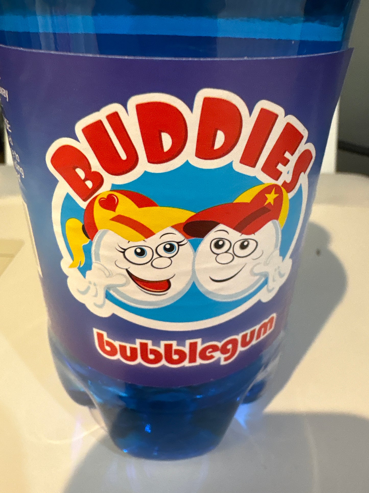 Buddies Bubble gum drink