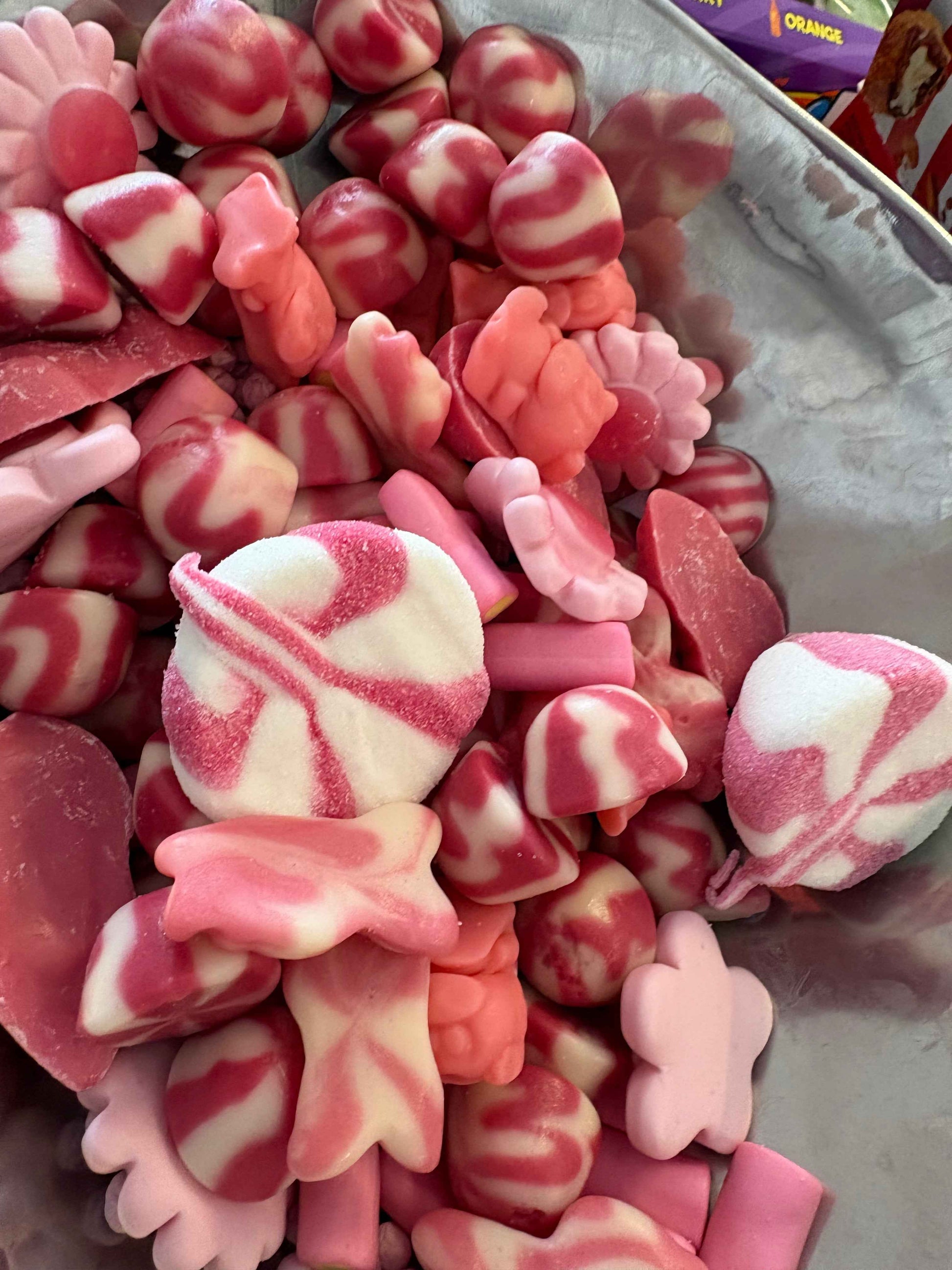 Pink sweet mix