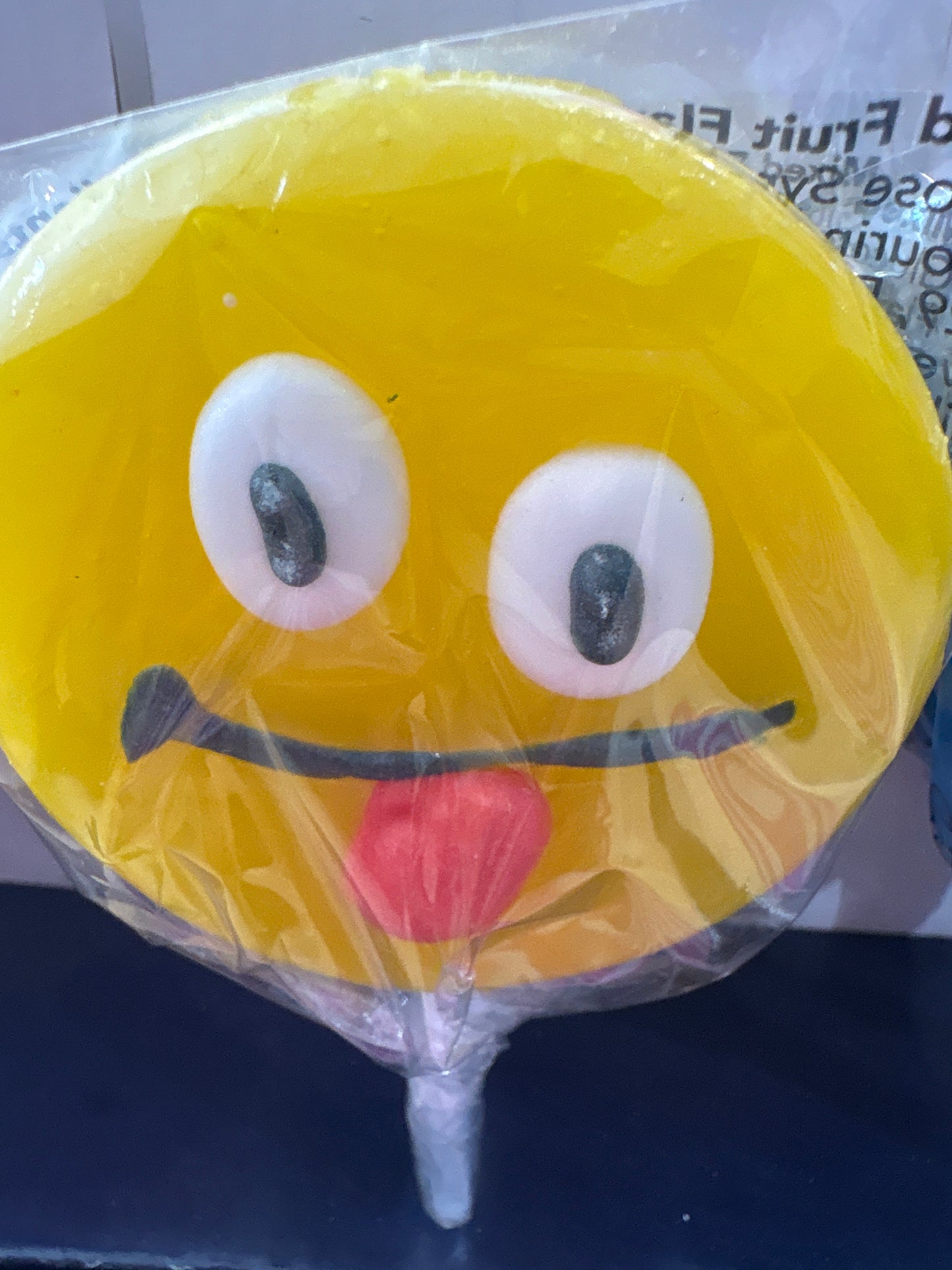 Smiley pops fruit flavoured lollipop (yellow)