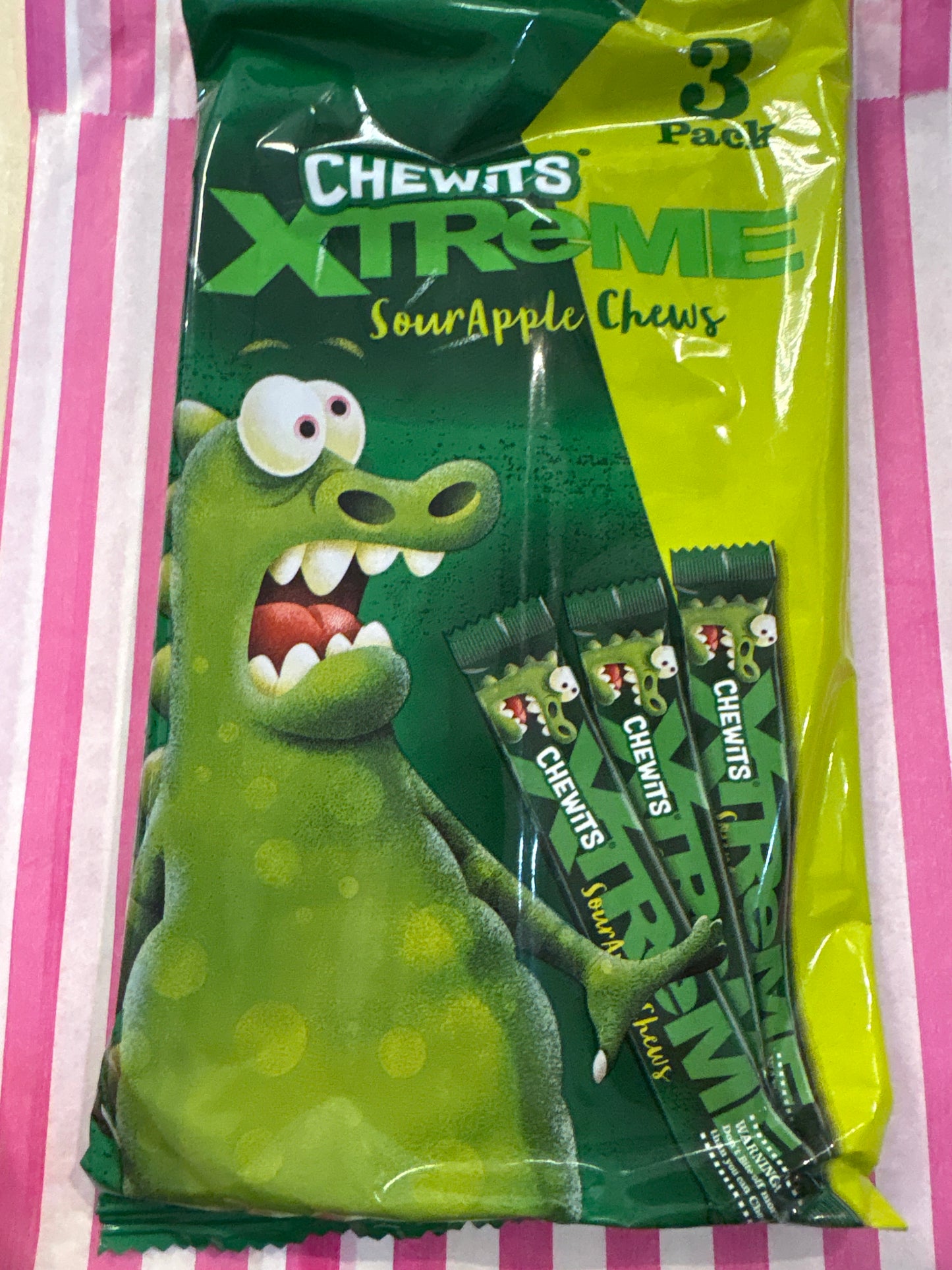 Chewits Xtreme sour apple chews