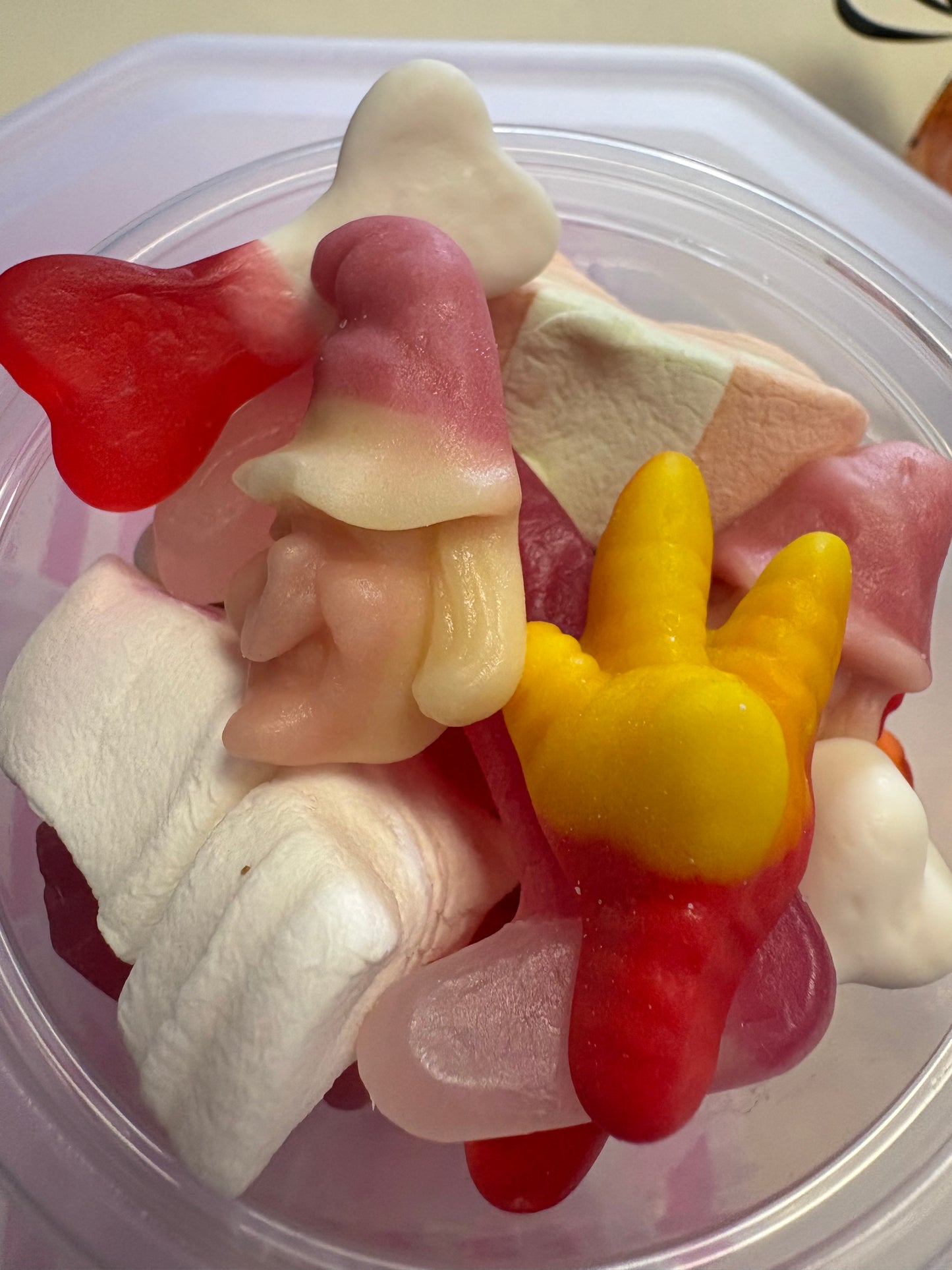 Halloween Pic and Mix Small Resealable Tub
