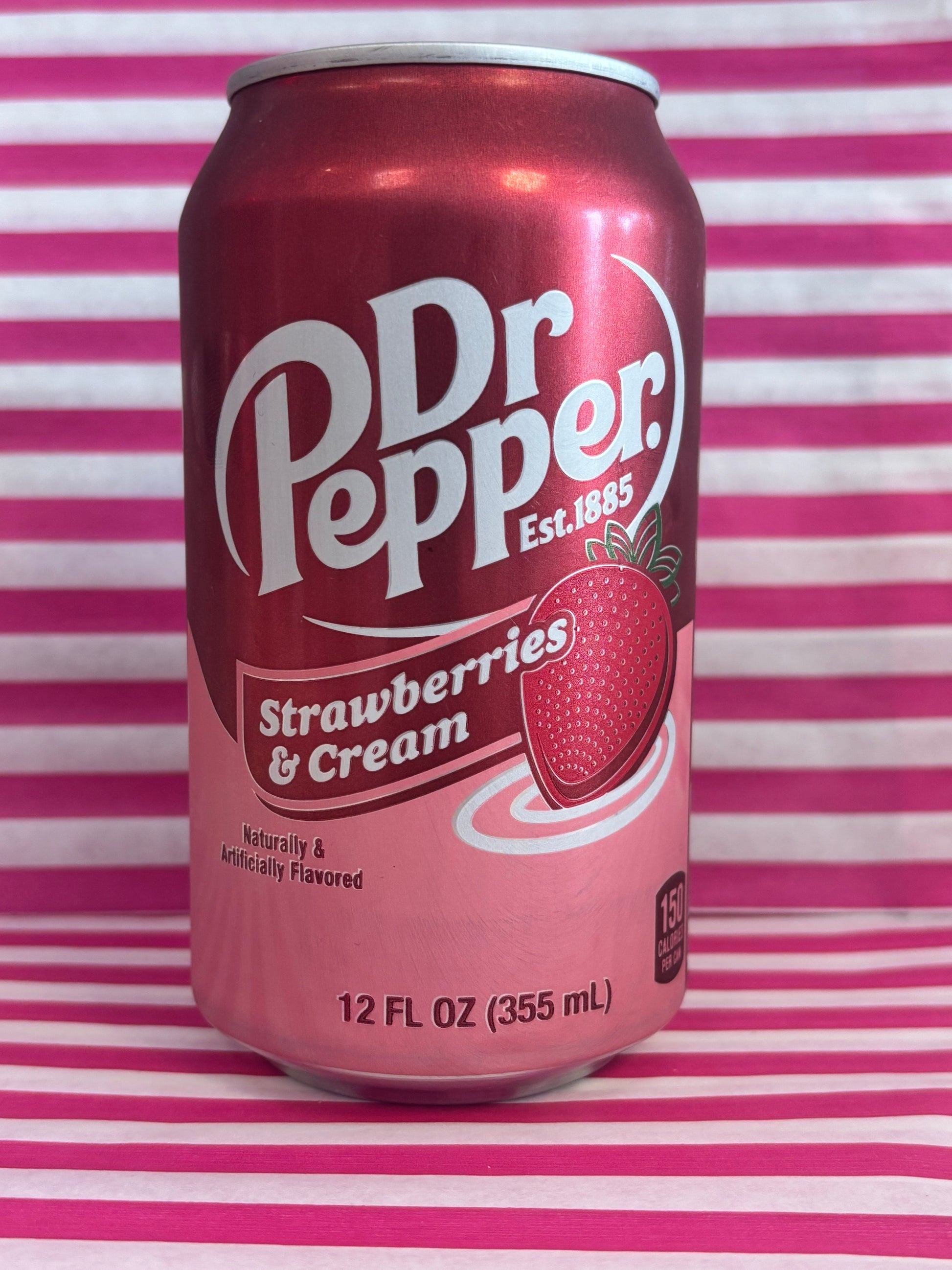 Dr Pepper Strawberries and Cream 355ml Can - candy store coppull